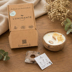 Bougie Luminante Fleur de Coton avec sa boîte kraft, son bloc de terreau et sa carte de plantation