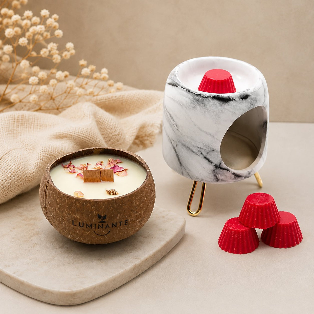 Coffret Édition signature Luminante : bougie dans son contenant en noix de coco, brûle-parfum marbré et fondants parfumés
